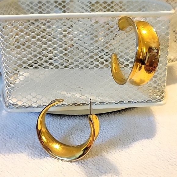 clara stud Jewelry - Vtg Signed Clara Studio Inc. Cluster Gold Plated Hoop Loop Half  Moon Earrings